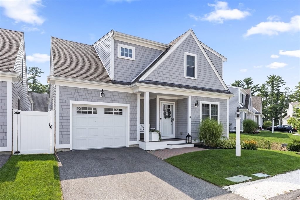 8 Twin Pines Lane # 8