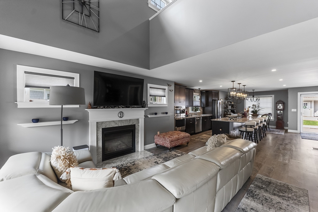 8 Twin Pines Lane # 8
