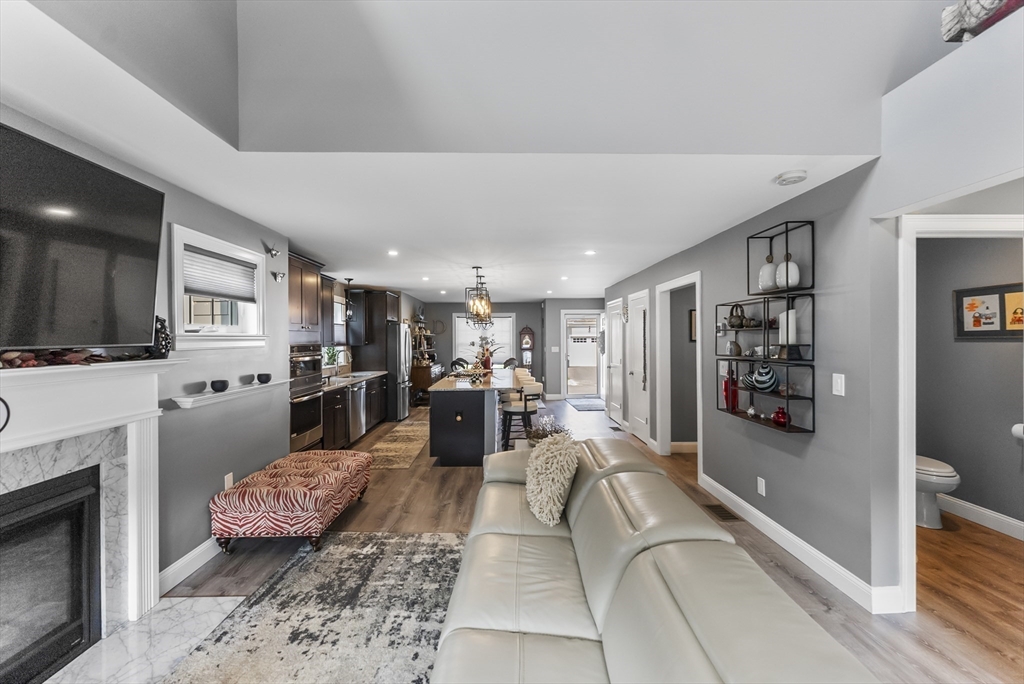 8 Twin Pines Lane # 8