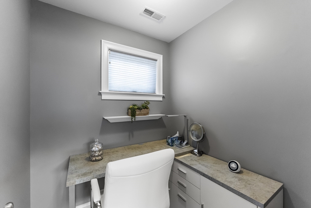 8 Twin Pines Lane # 8