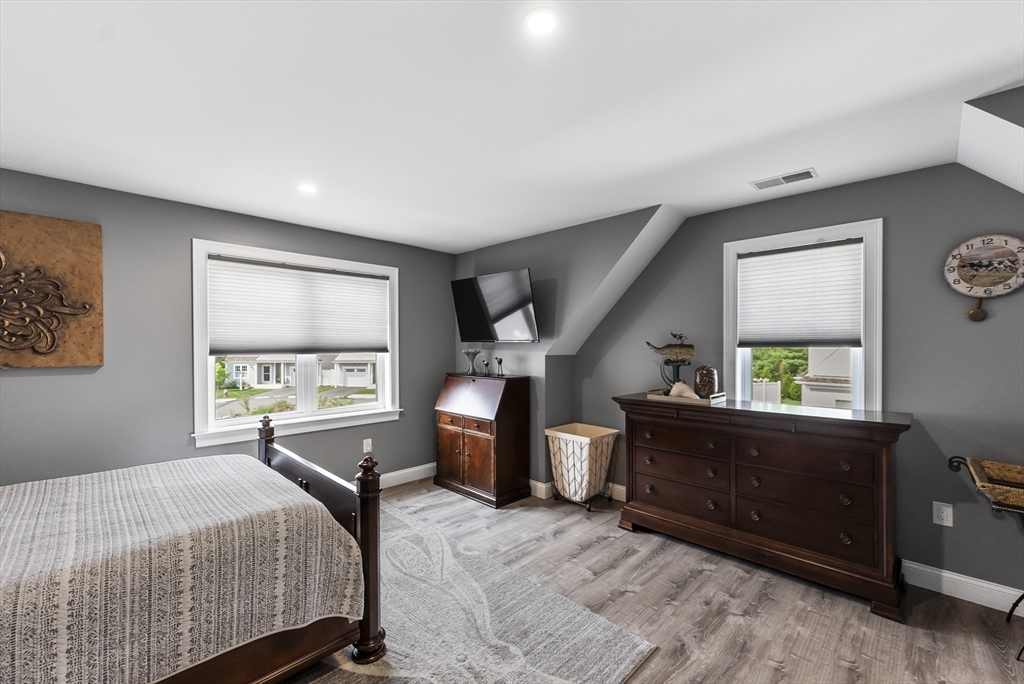 8 Twin Pines Lane # 8
