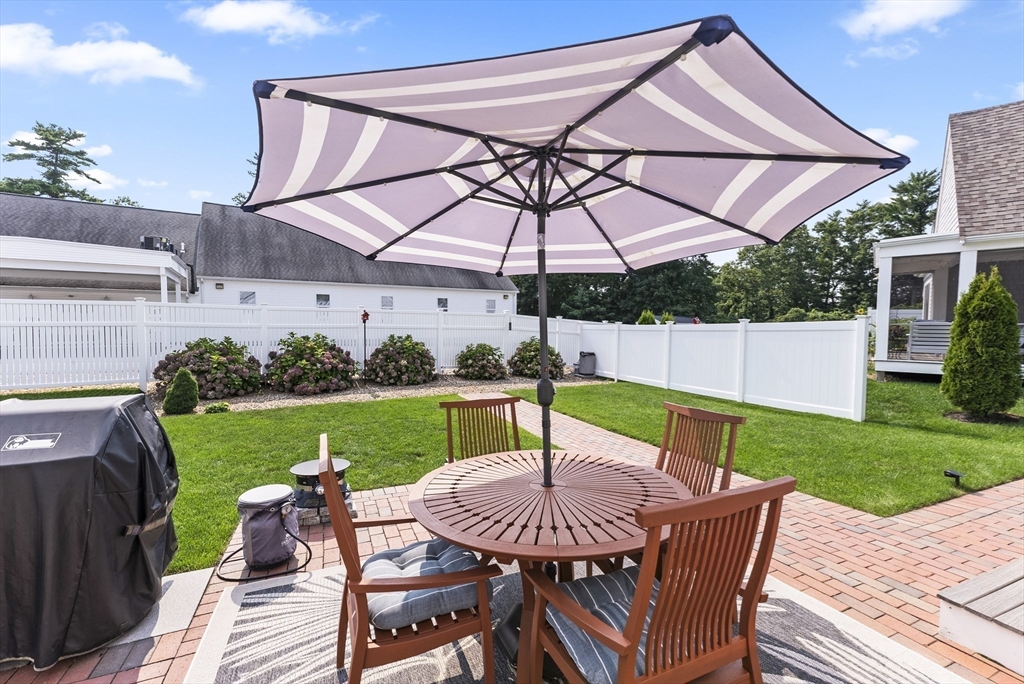 8 Twin Pines Lane # 8