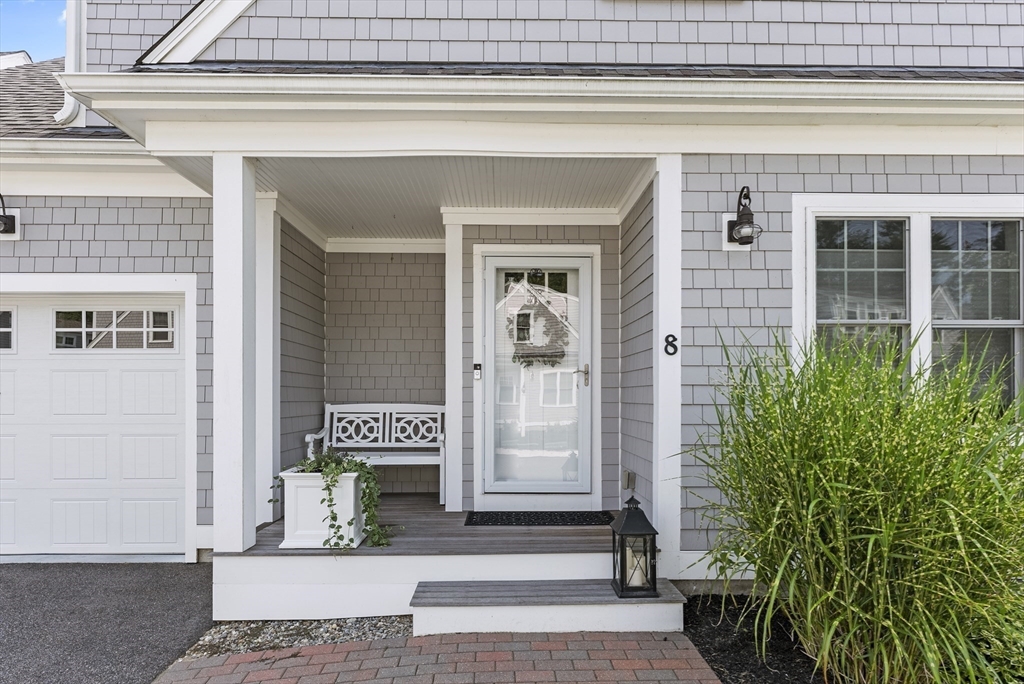 8 Twin Pines Lane # 8