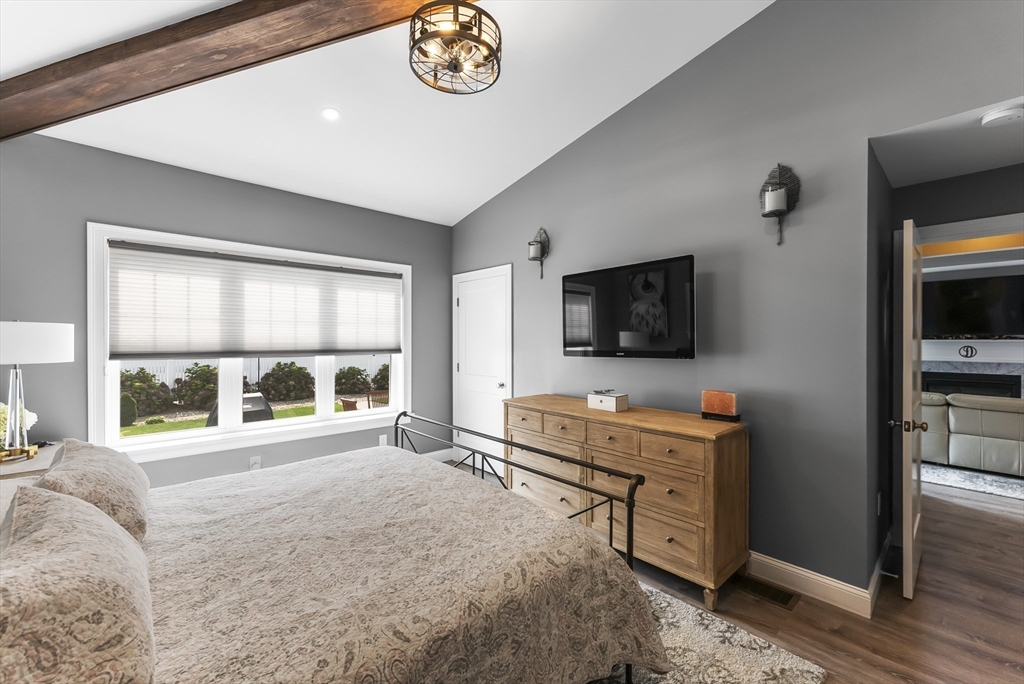 8 Twin Pines Lane # 8