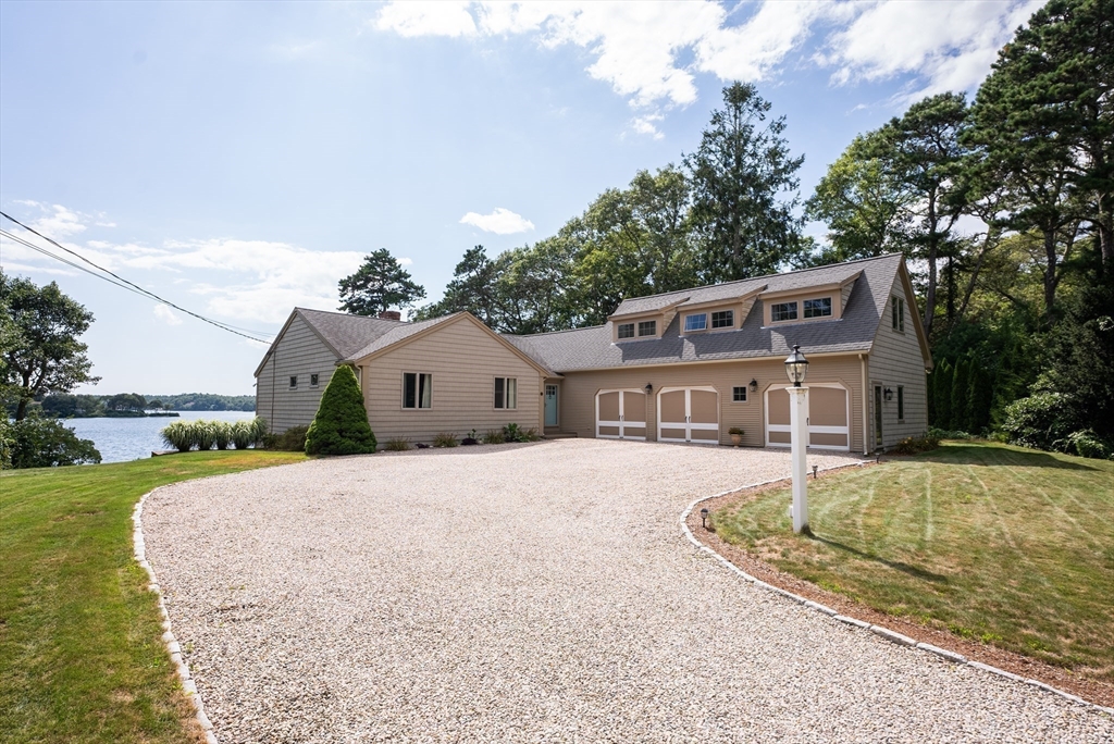 88 Tamarack Rd