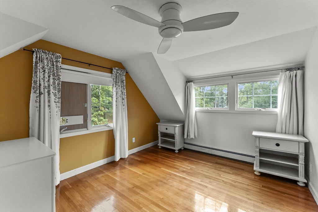 88 Tamarack Rd