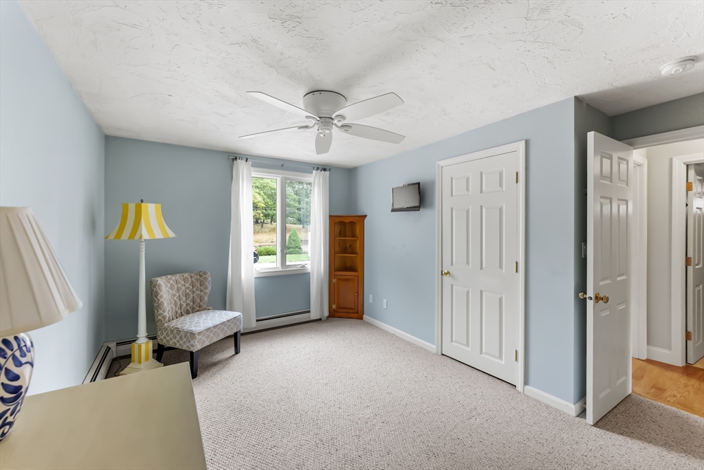 88 Tamarack Rd