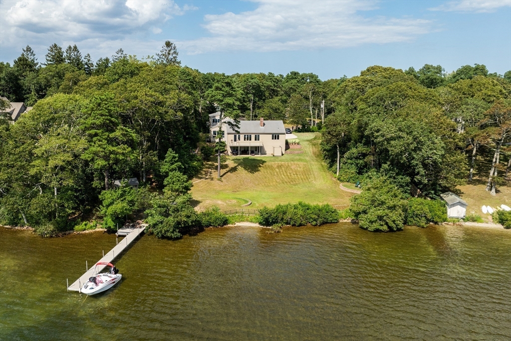 88 Tamarack Rd