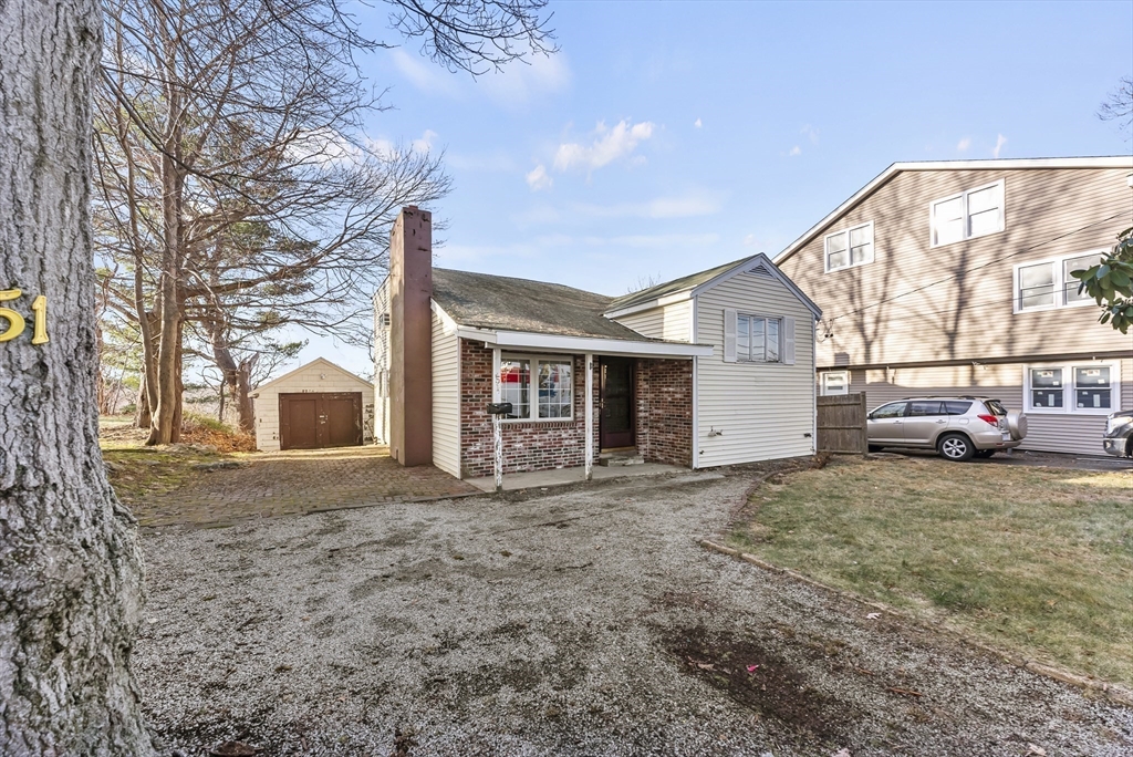 51 Overlook Rd