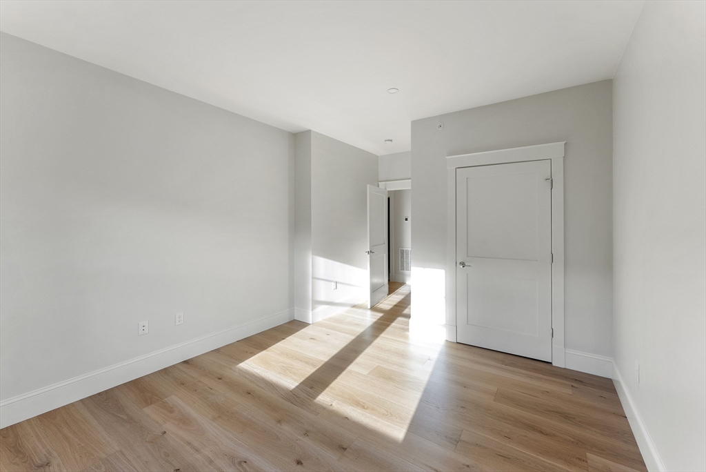 134 Court St # 10