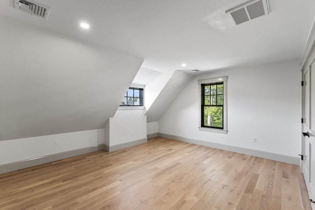 46 Sandwich Road # 10