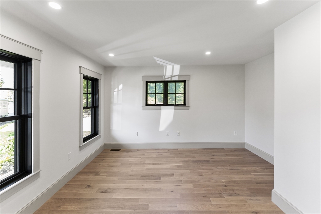 46 Sandwich Road # 10