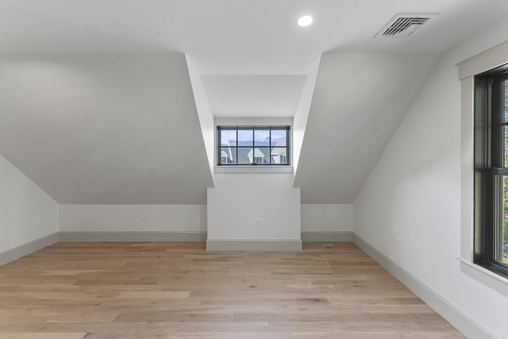 46 Sandwich Road # 10