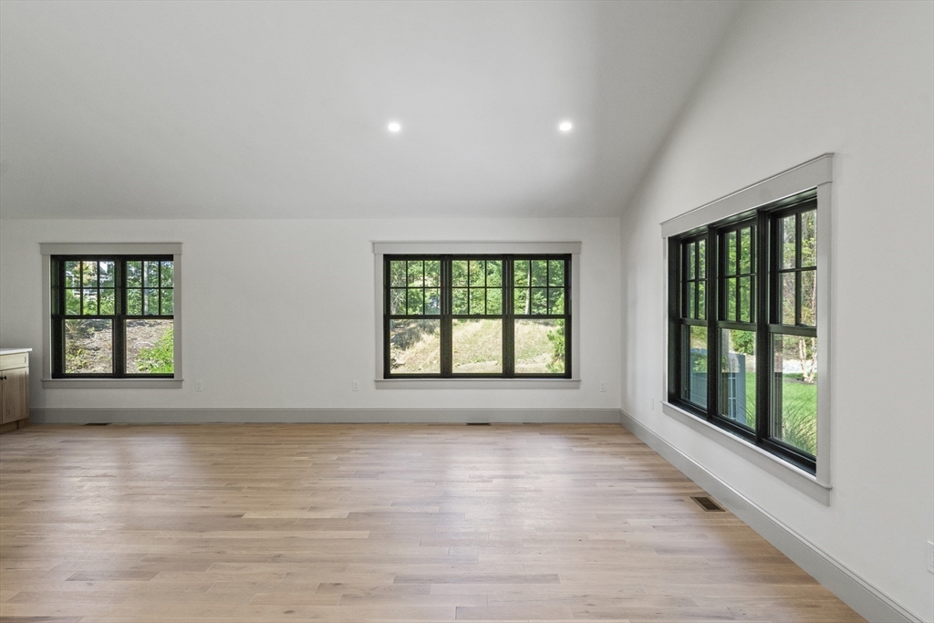 46 Sandwich Road # 10