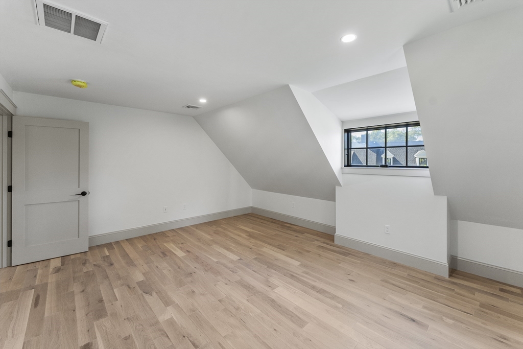 46 Sandwich Road # 10