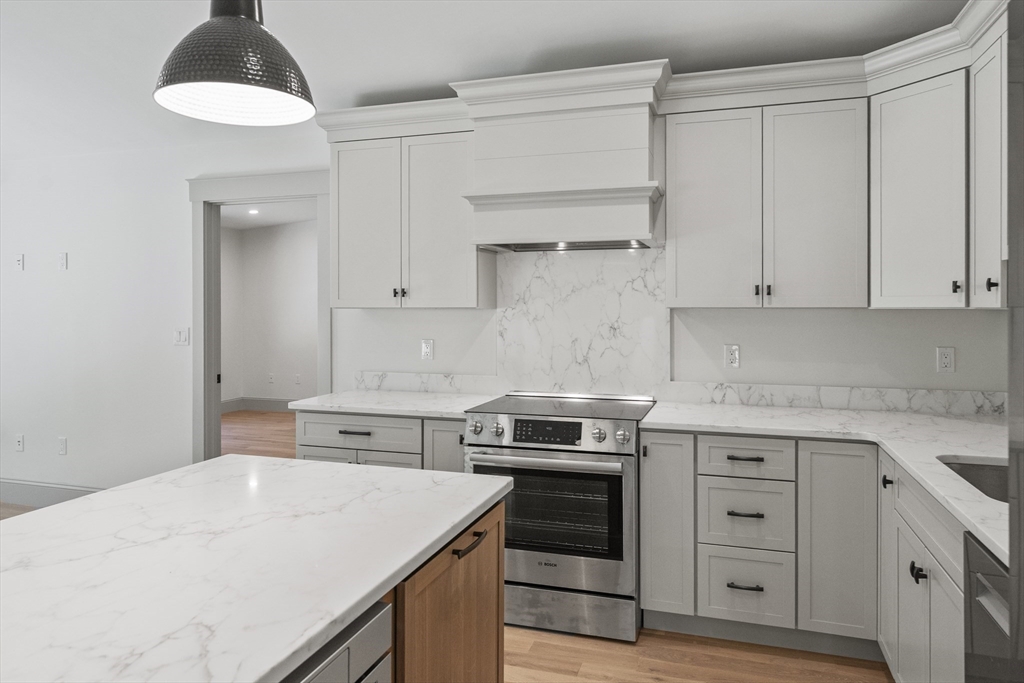 46 Sandwich Road # 10