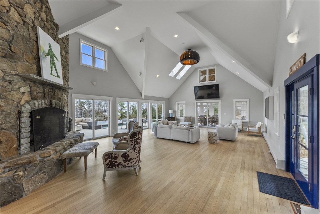 296 Center Hill Rd