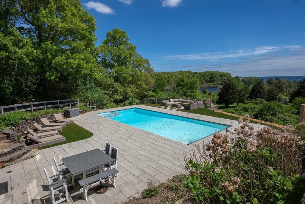 296 Center Hill Rd