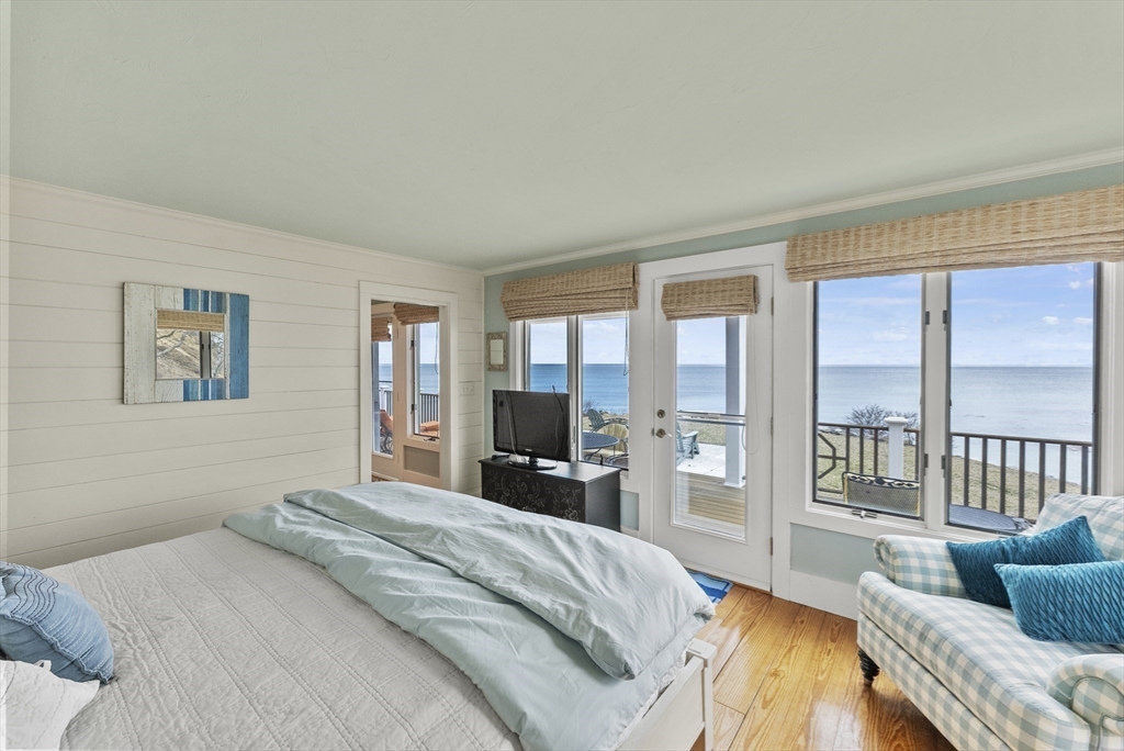 54 Harlows Landing
