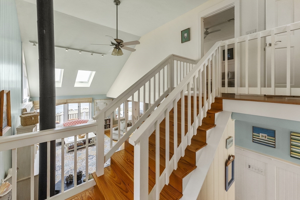 54 Harlows Landing