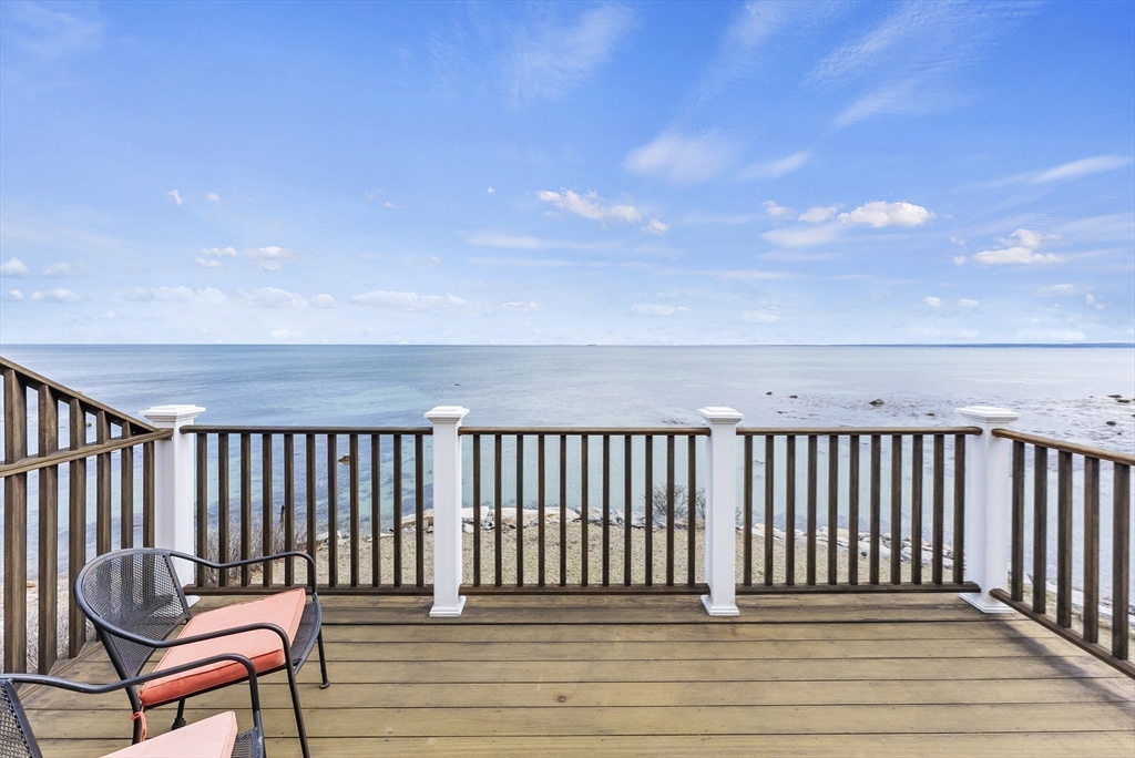 54 Harlows Landing