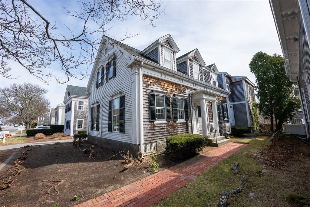 74 Summer St