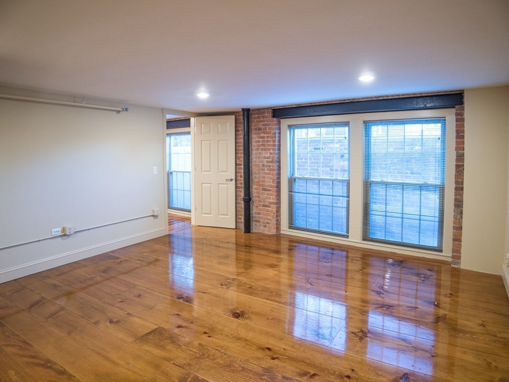6B School St # 6B