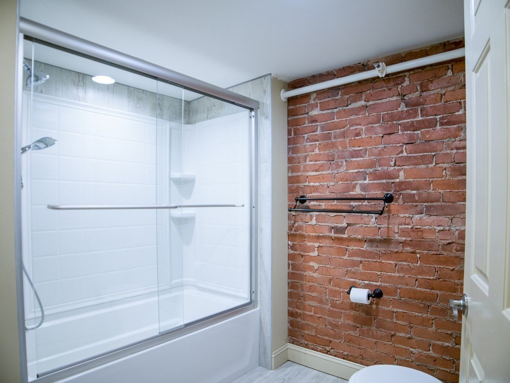 6B School St # 6B