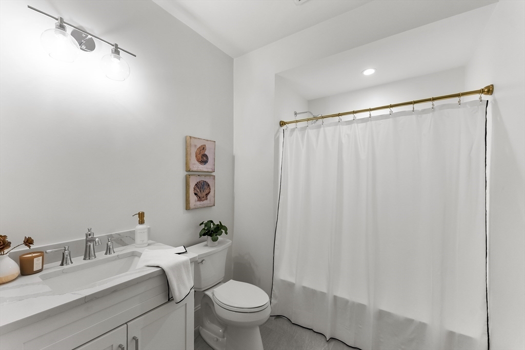 134 Court St # 18