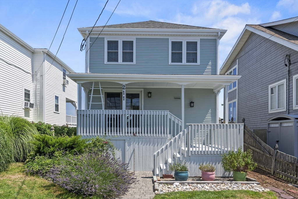 211 Taylor Ave