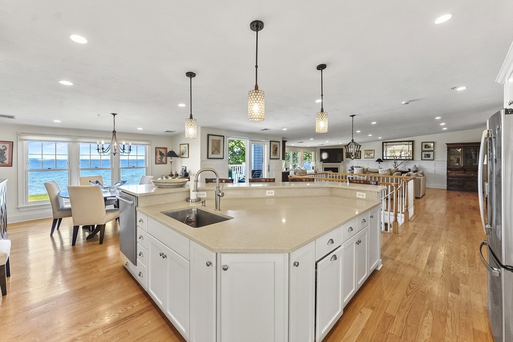 60 Robbins Rd # 12