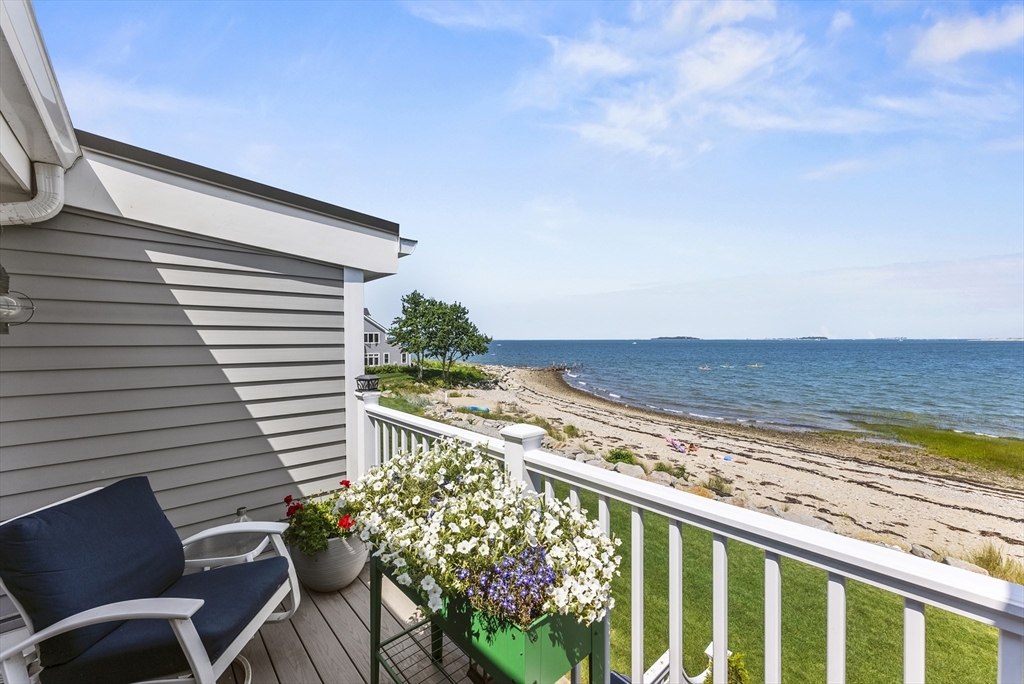 60 Robbins Rd # 12