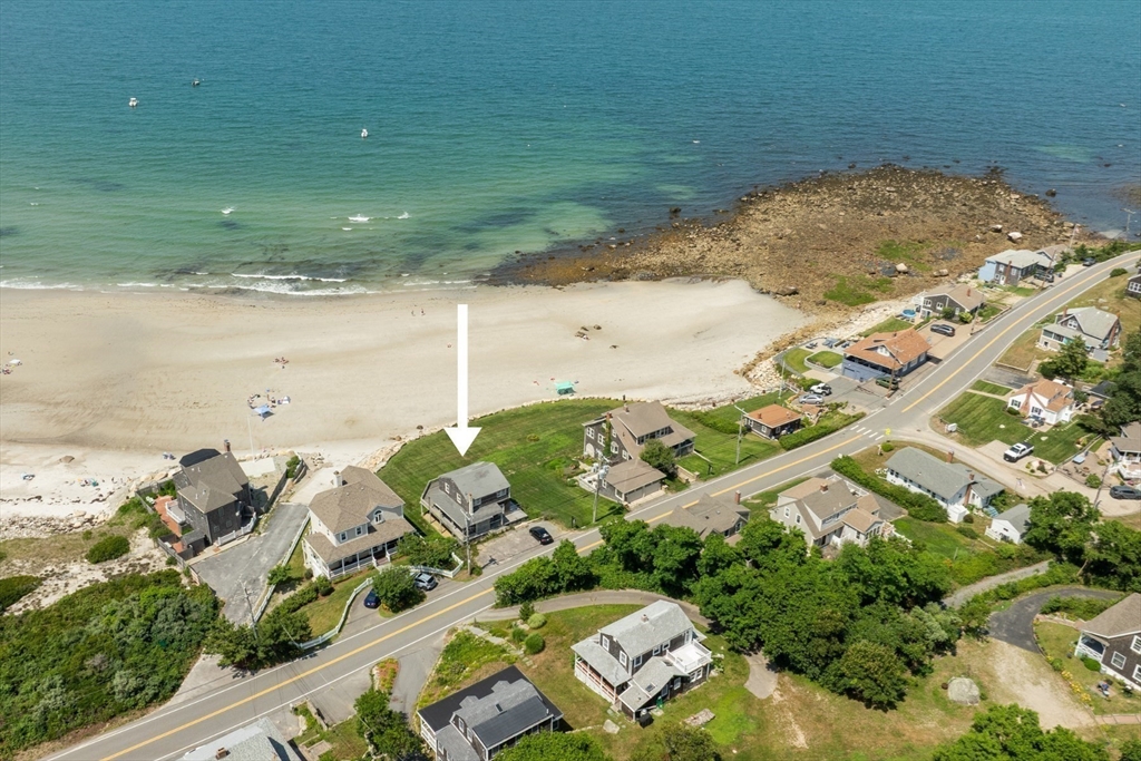 208 Manomet Point Rd
