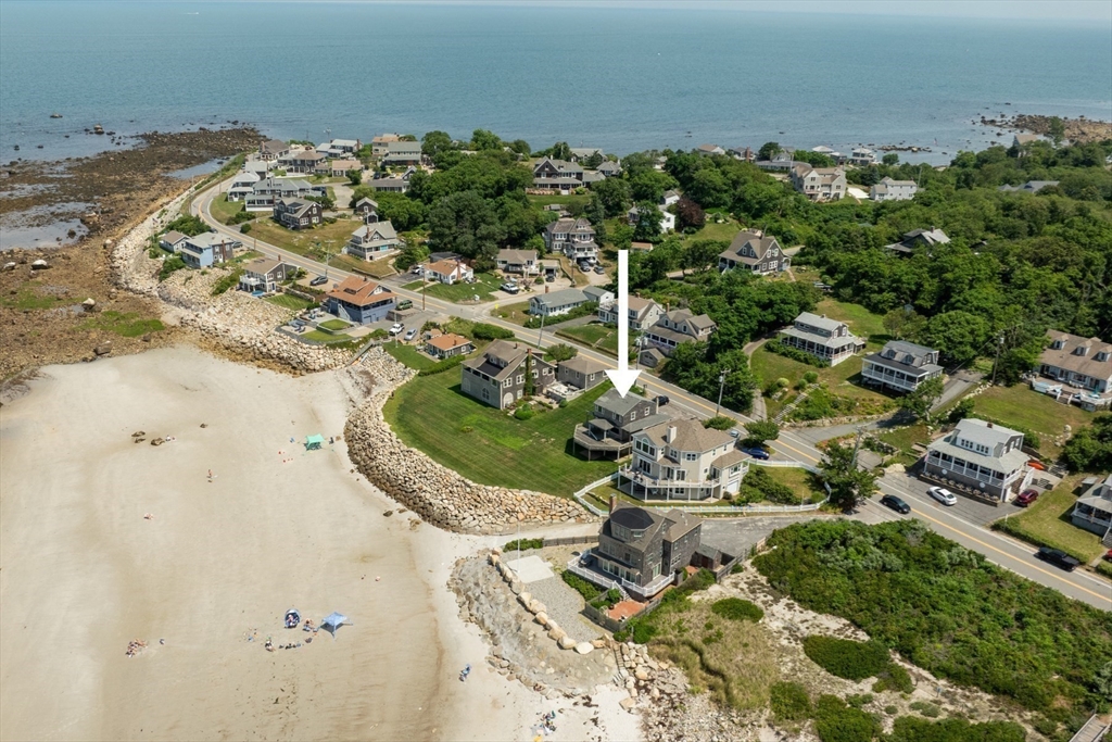 208 Manomet Point Rd