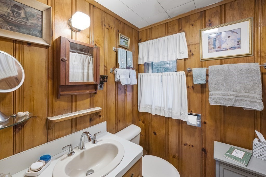 1029 Old Sandwich Rd