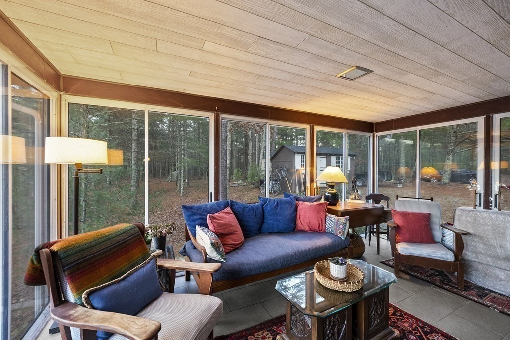 1029 Old Sandwich Rd