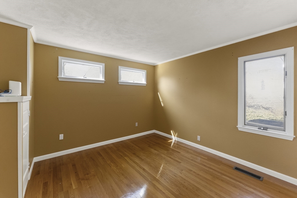 265 Manomet Point Rd