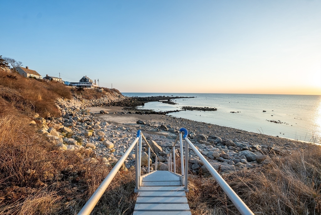 265 Manomet Point Rd