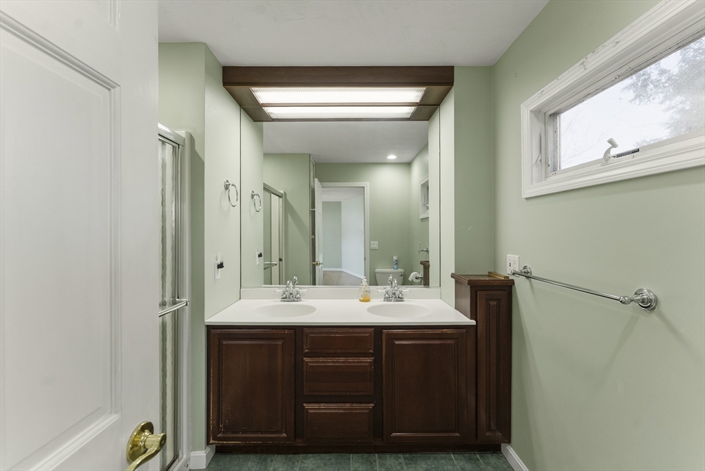 265 Manomet Point Rd