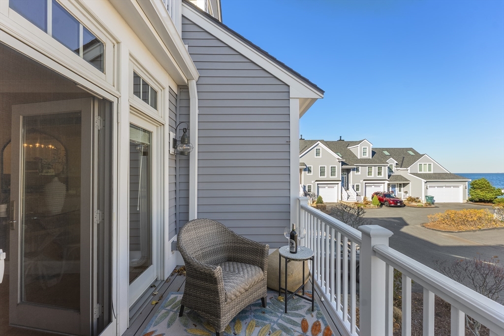 60 Robbins Rd. # 25
