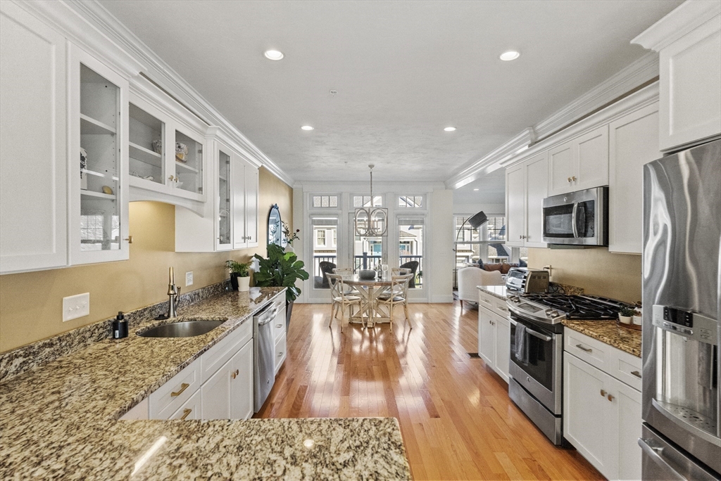 60 Robbins Rd. # 25
