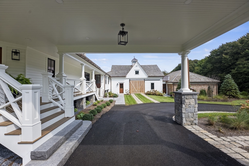 28 Warren Avenue