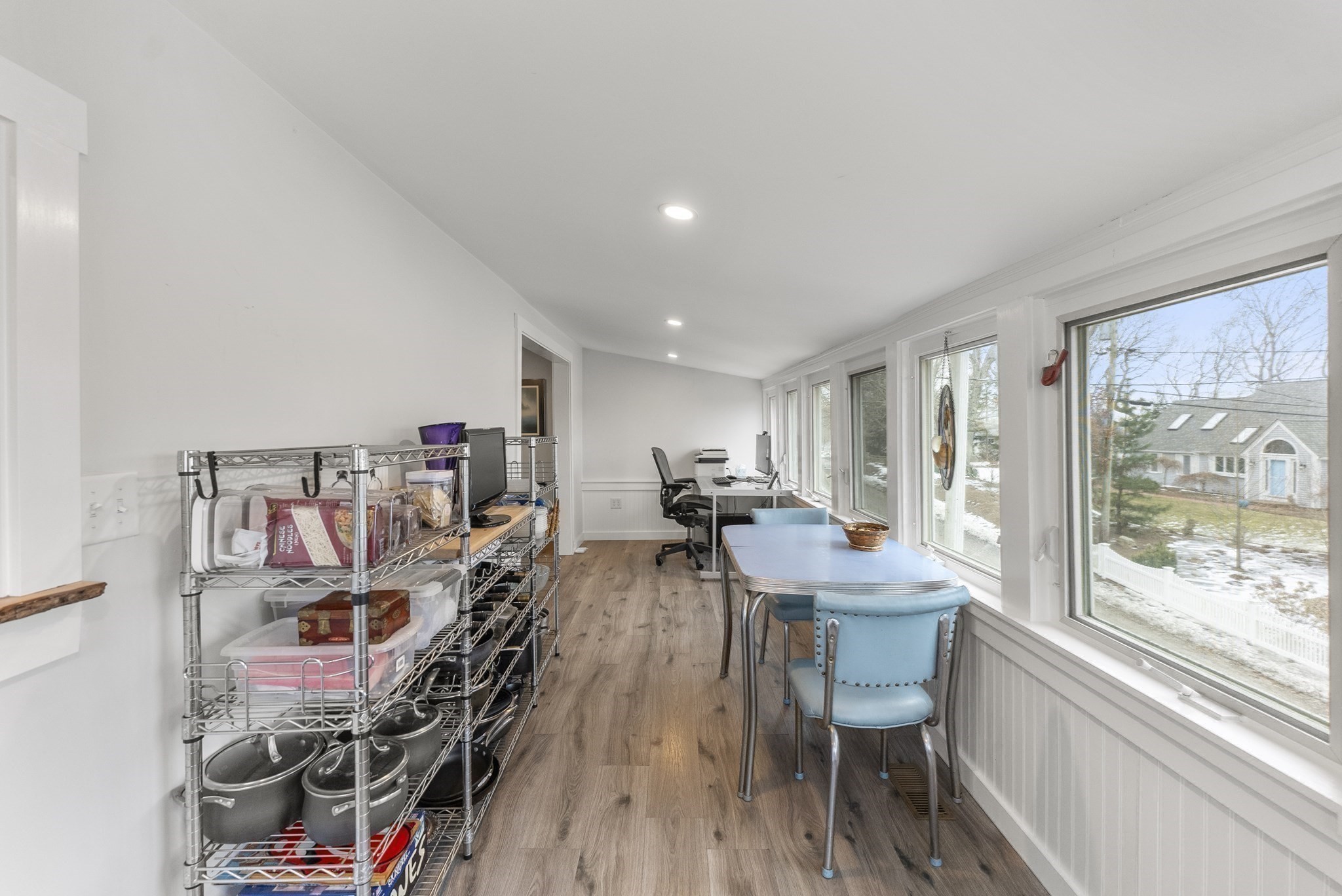 41 Bay Shore Dr