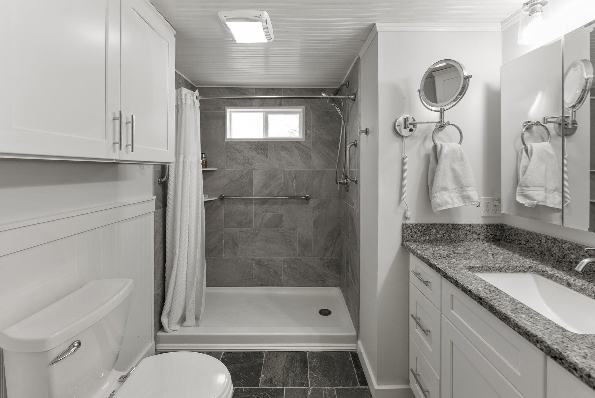 41 Bay Shore Dr