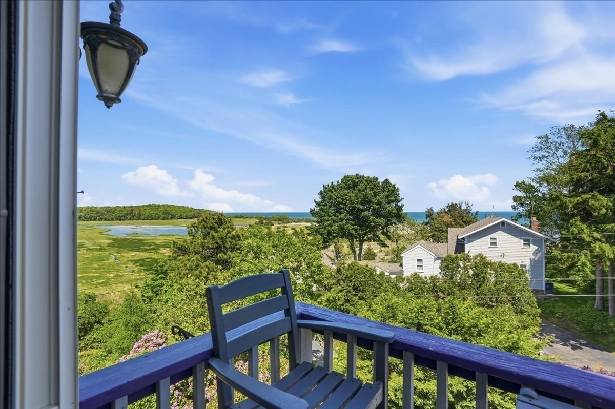 92 Lookout Point Rd