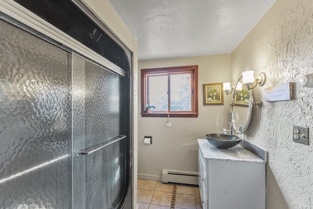 92 Lookout Point Rd