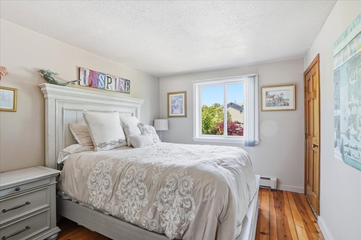 92 Lookout Point Rd