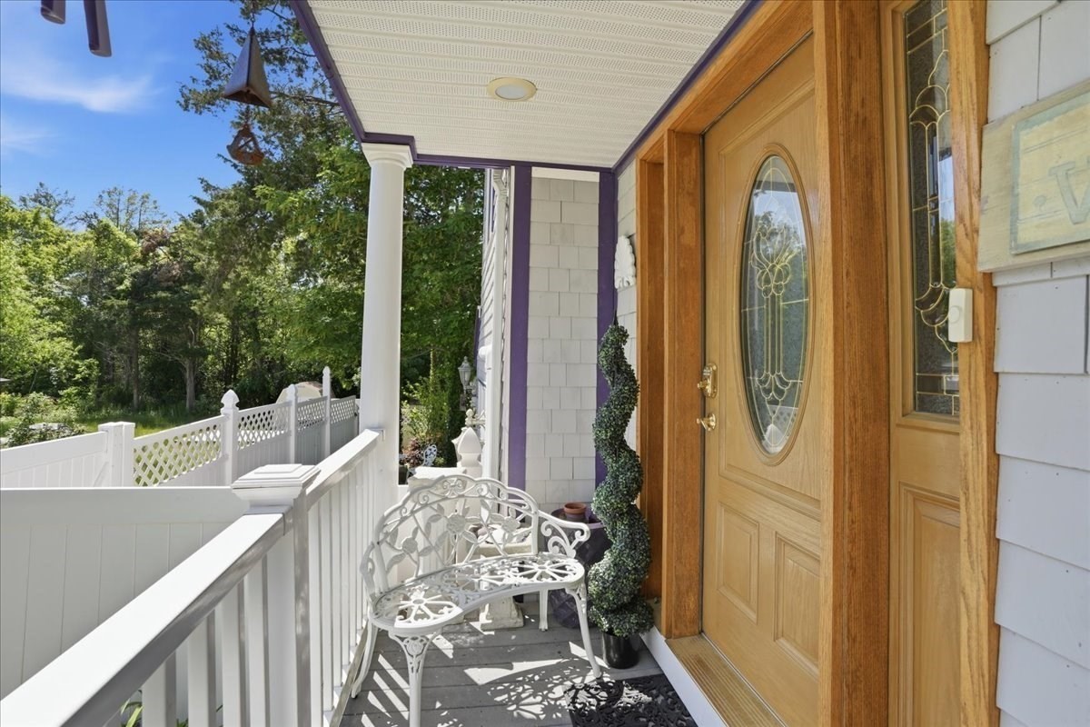 92 Lookout Point Rd