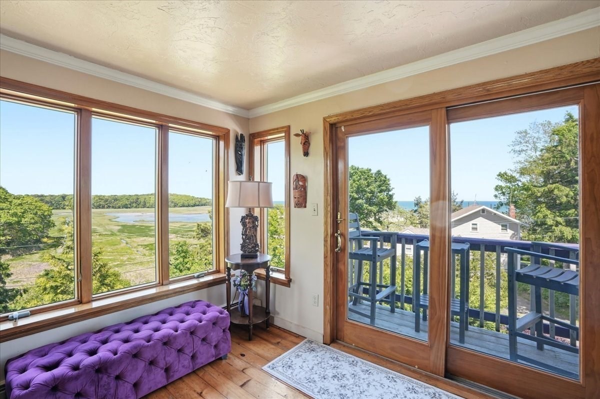 92 Lookout Point Rd