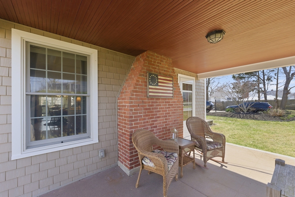 47 Arlington Rd